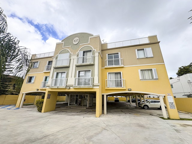 River West Condominium main photo